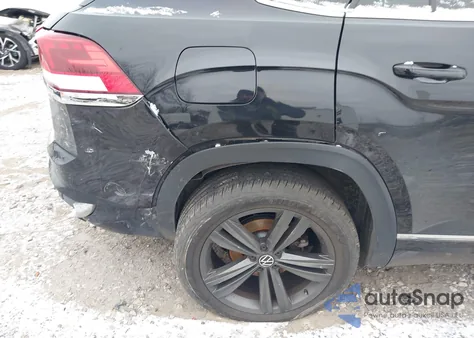 2021 Volkswagen Atlas Cross Sport 3.6L V6 Se W/Technology R-Line from USA, damaged, VIN 1V2RE2CA0MC212814